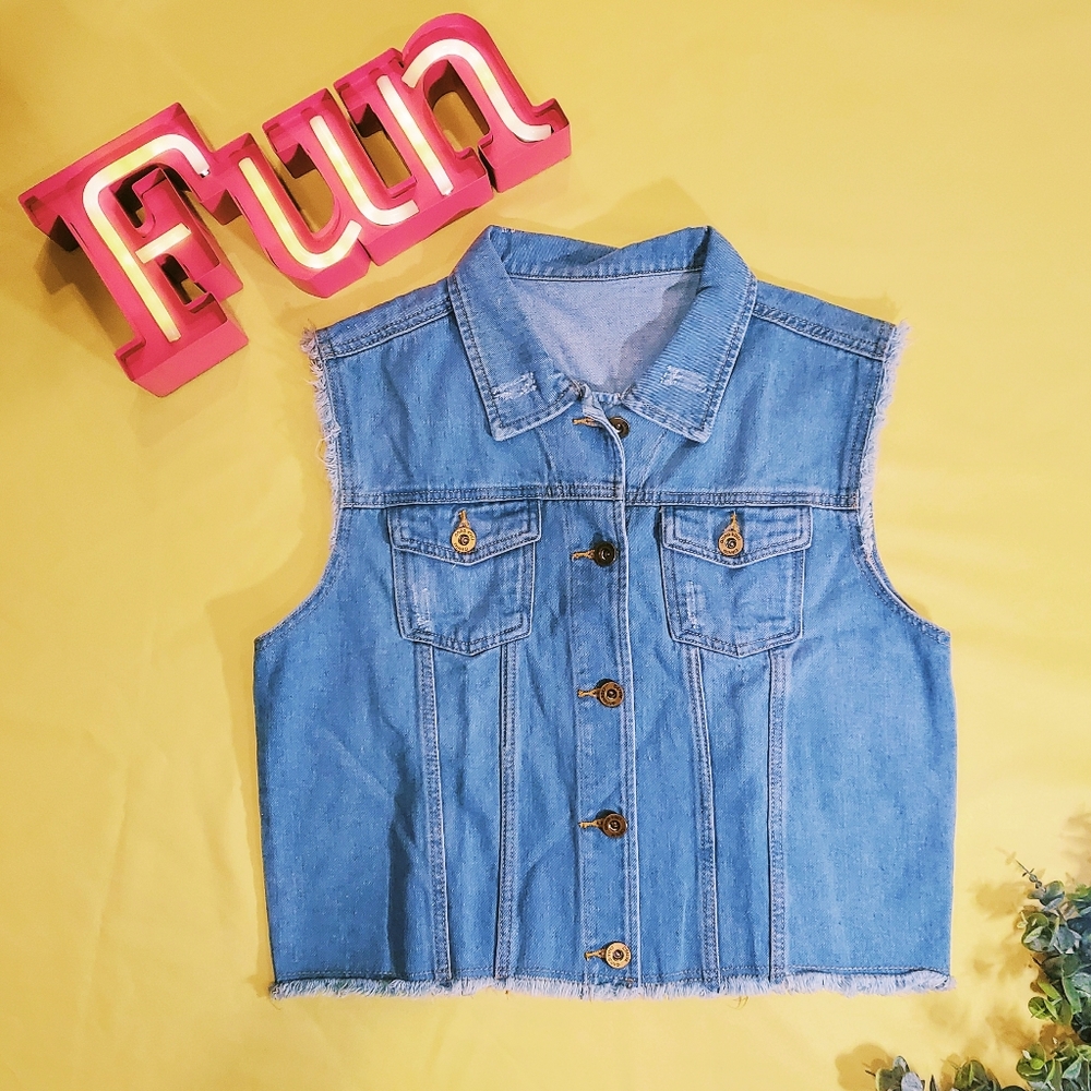Distressed Denim Vest 🤘